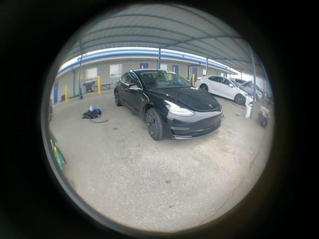 2018 Tesla Model 3 VIN: 5YJ3E1EA1JF031329 Lot: 93410215