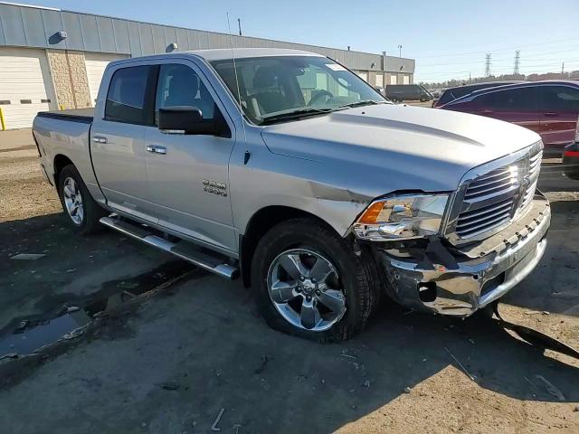 2017 Ram 1500 Slt VIN: 1C6RR7LG6HS827605 Lot: 92709035