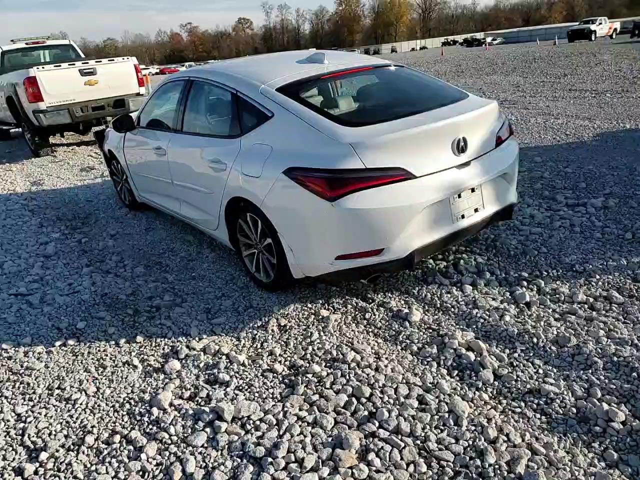 Фото: 19UDE4H26RA027258