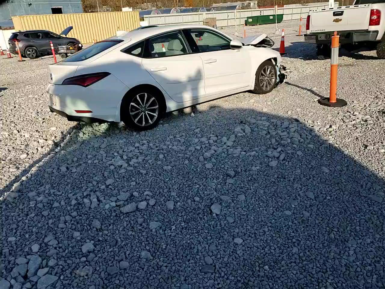 Фото: 19UDE4H26RA027258