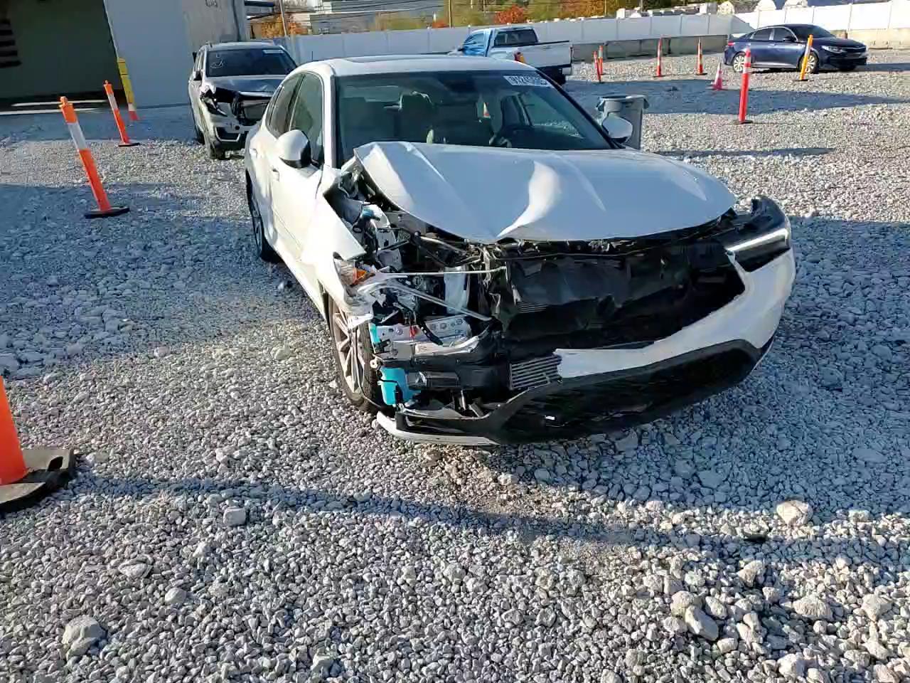 Фото: 19UDE4H26RA027258