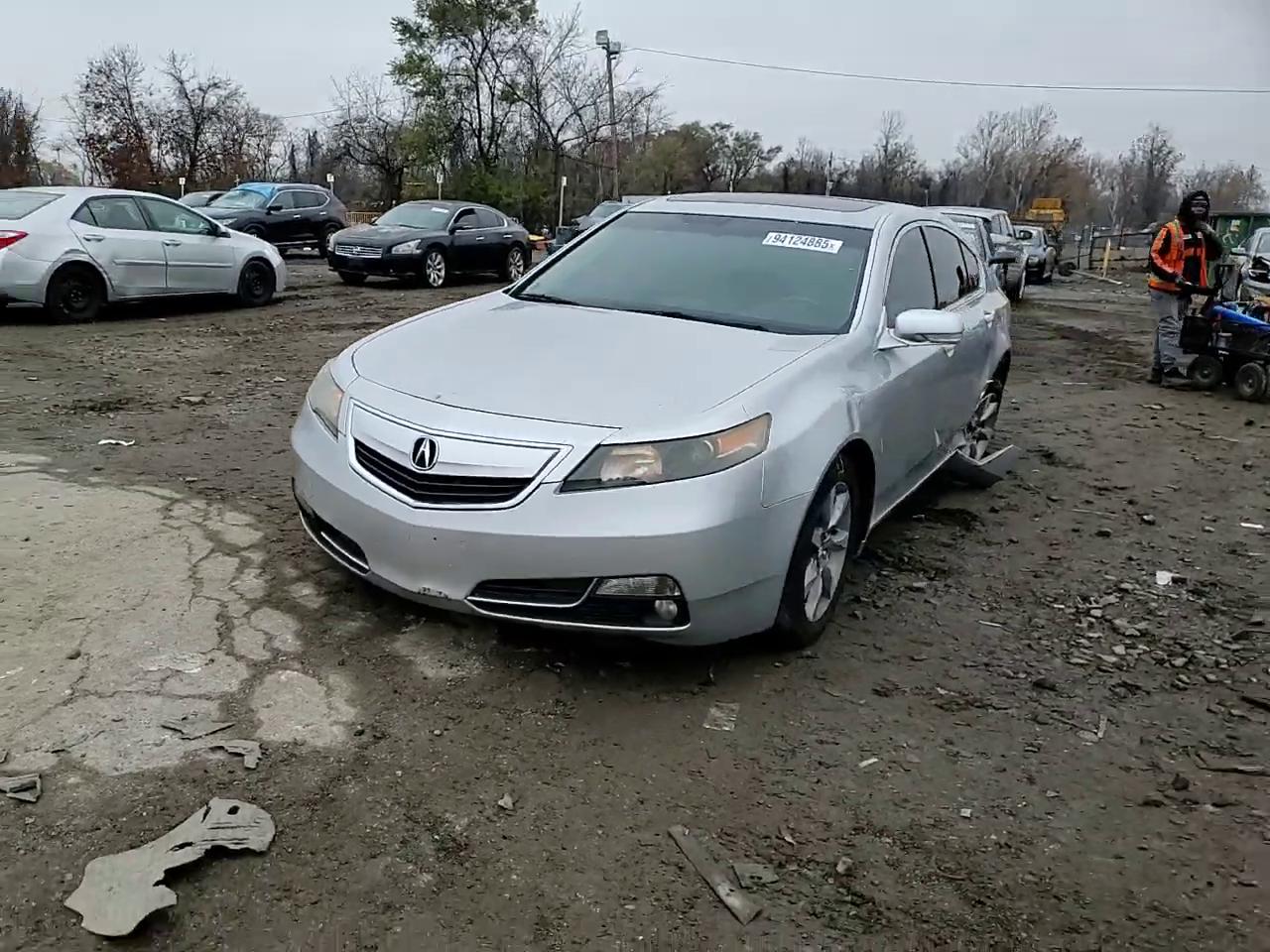 Фото: 19UUA8F51CA027370