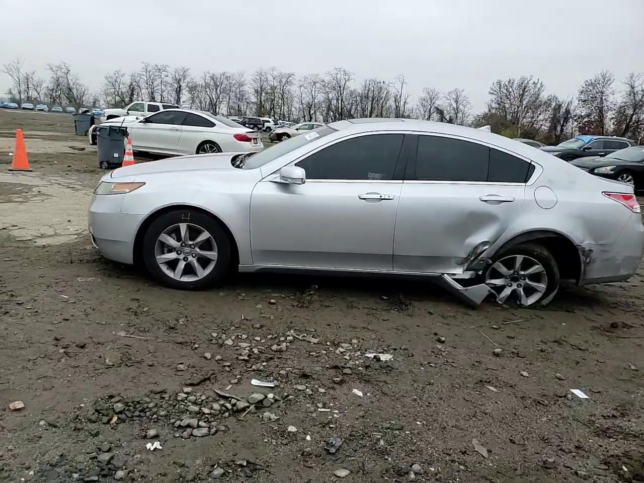 Фото: 19UUA8F51CA027370