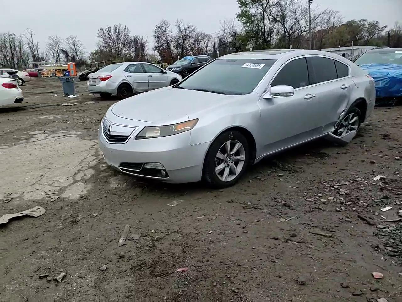 Фото: 19UUA8F51CA027370