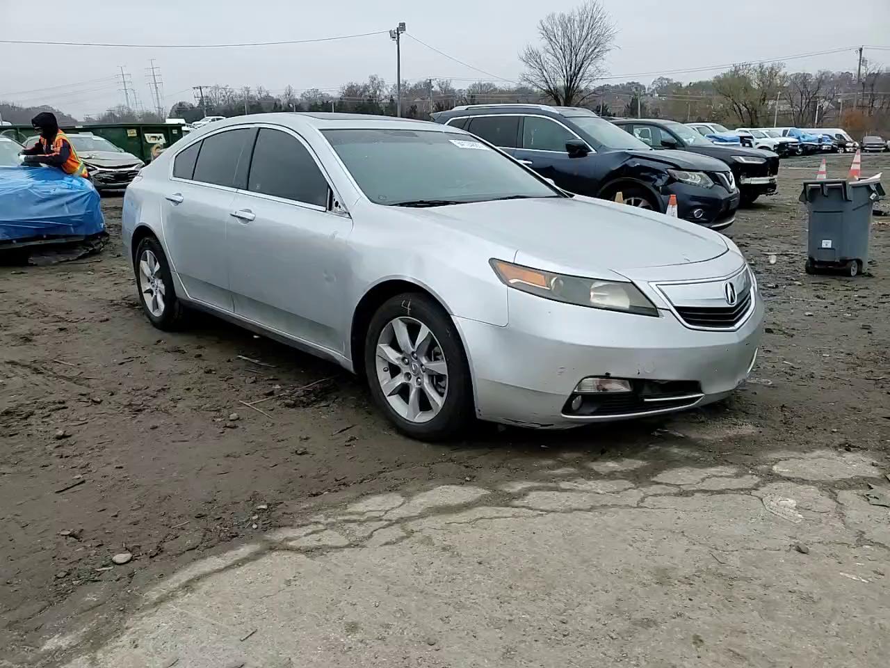 Фото: 19UUA8F51CA027370