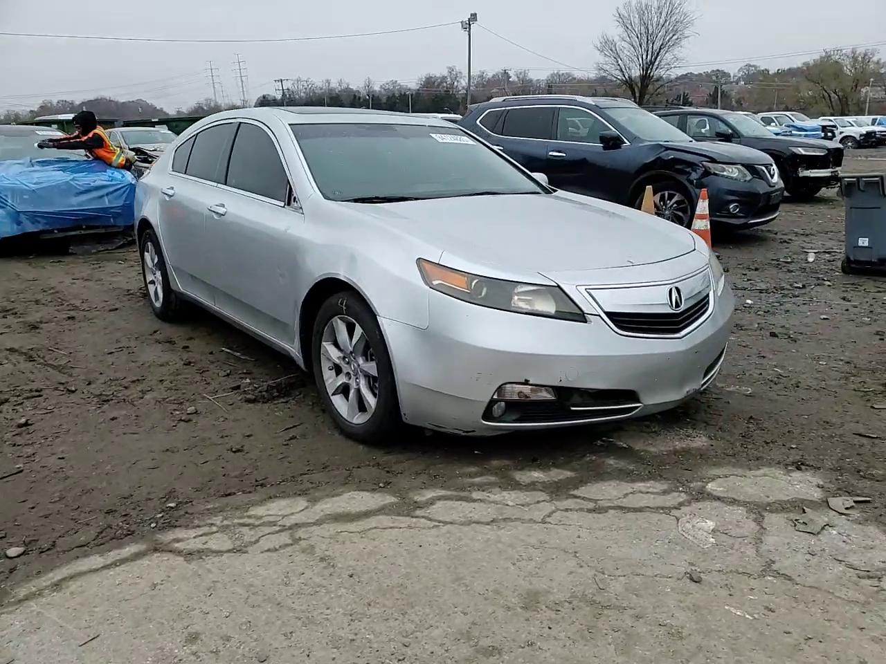 Фото: 19UUA8F51CA027370