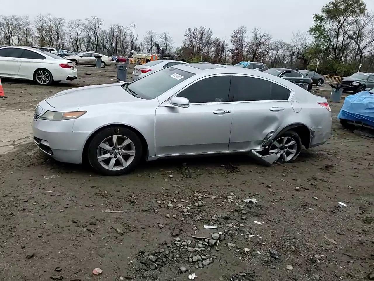 Фото: 19UUA8F51CA027370