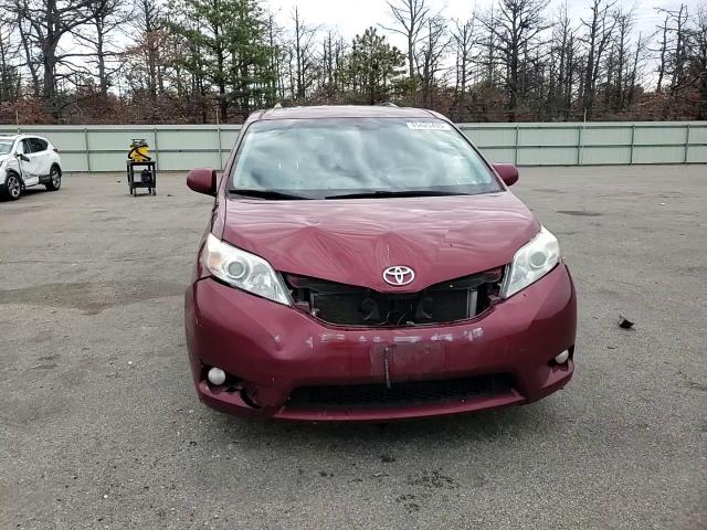 2011 Toyota Sienna Xle VIN: 5TDYK3DC8BS136489 Lot: 85425445