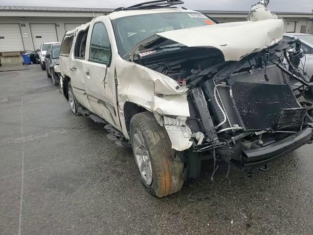 2013 GMC Yukon Xl Denali VIN: 1GKS2MEFXDR320066 Lot: 93183865
