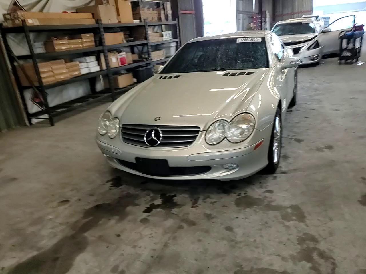 Фото: WDBSK75FX3F009779