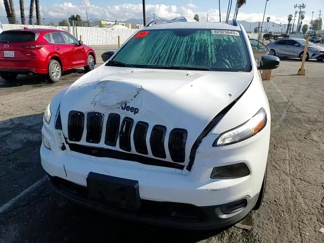 2017 Jeep Cherokee Sport VIN: 1C4PJMAB9HW647248 Lot: 92925645