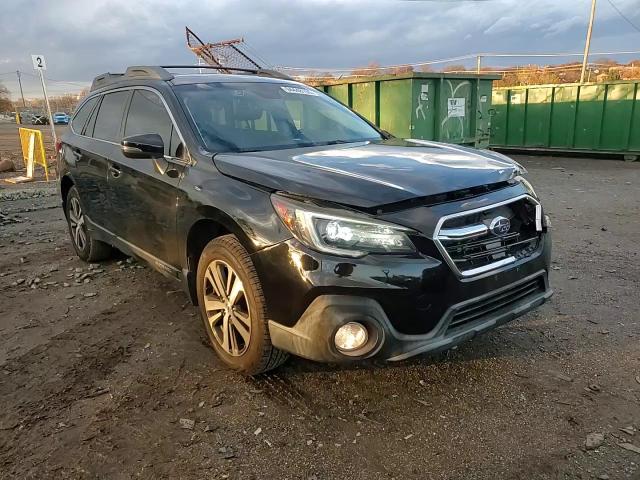 2018 Subaru Outback 2.5I Limited VIN: 4S4BSANC3J3235869 Lot: 94448195