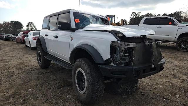 2023 Ford Bronco Base VIN: 1FMEE5DP3PLB72233 Lot: 93908135