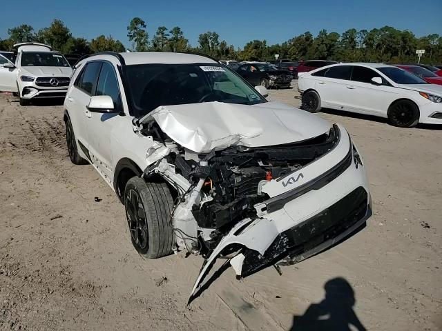2024 Kia Niro Wind VIN: KNDCR3L1XR5105587 Lot: 91299325