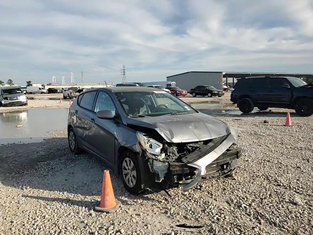 2015 Hyundai Accent Gs VIN: KMHCT5AE4FU220881 Lot: 94608145