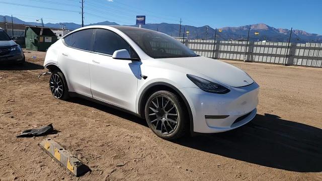 2020 Tesla Model Y VIN: 5YJYGDEEXLF032616 Lot: 92947645