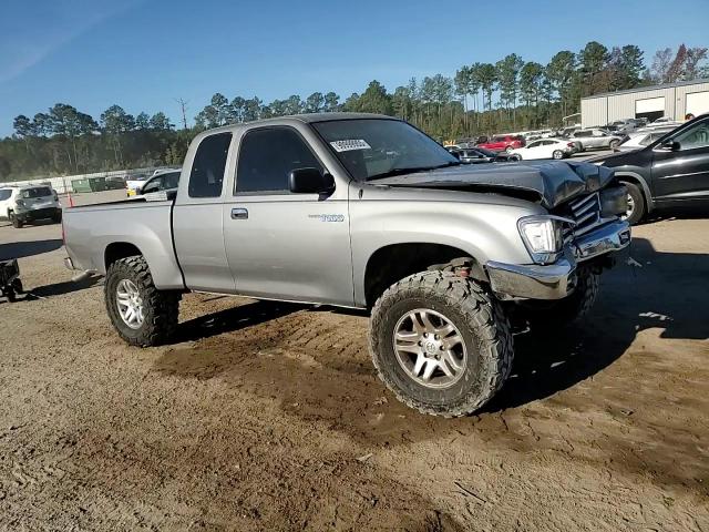 1996 Toyota T100 Xtracab VIN: JT4UN22D4T0017211 Lot: 90999955