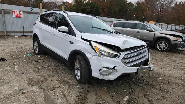 2018 Ford Escape Se VIN: 1FMCU9GD2JUA17502 Lot: 91725135
