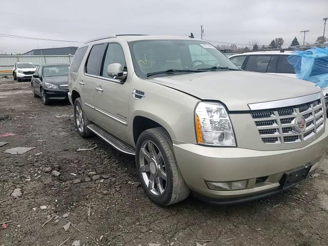 2013 Cadillac Escalade Luxury VIN: 1GYS4BEF7DR130276 Lot: 92916905