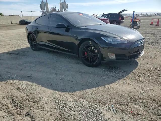 2014 Tesla Model S VIN: 5YJSA1H11EFP49505 Lot: 93864535