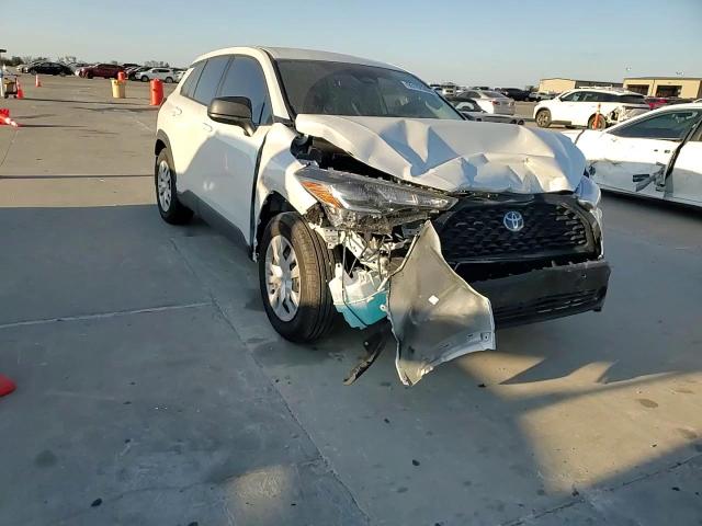 2025 Toyota Corolla Cross L VIN: 7MUAAAAG2SV147946 Lot: 93106255