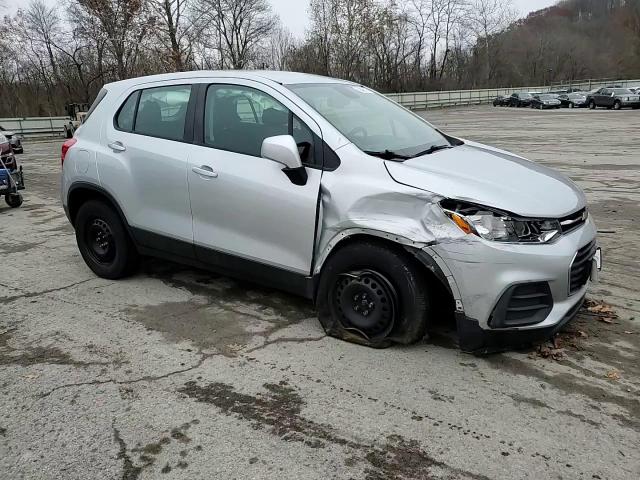 2019 Chevrolet Trax Ls VIN: 3GNCJKSB1KL177691 Lot: 93886715