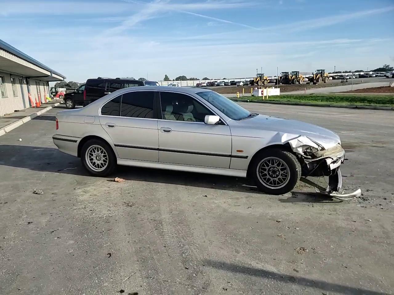 Фото: WBADM6347YGU29899