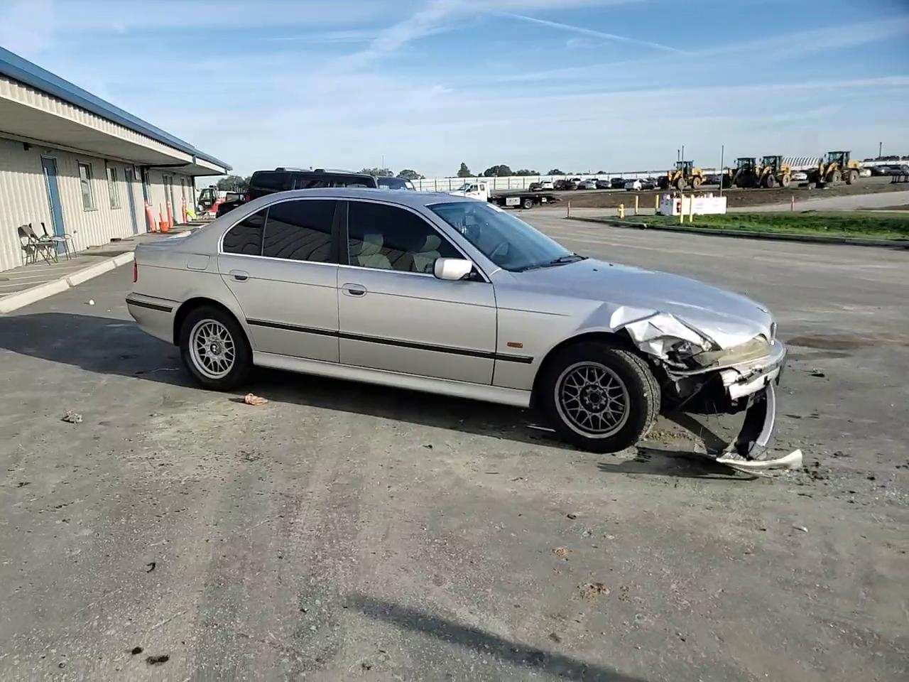 Фото: WBADM6347YGU29899