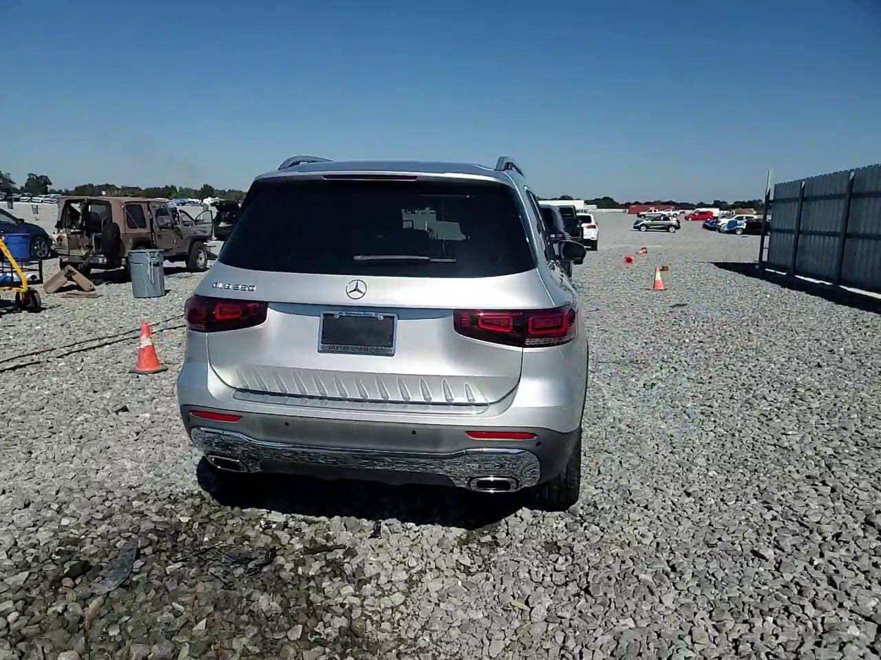 Фото: W1N4M4GB9MW162726