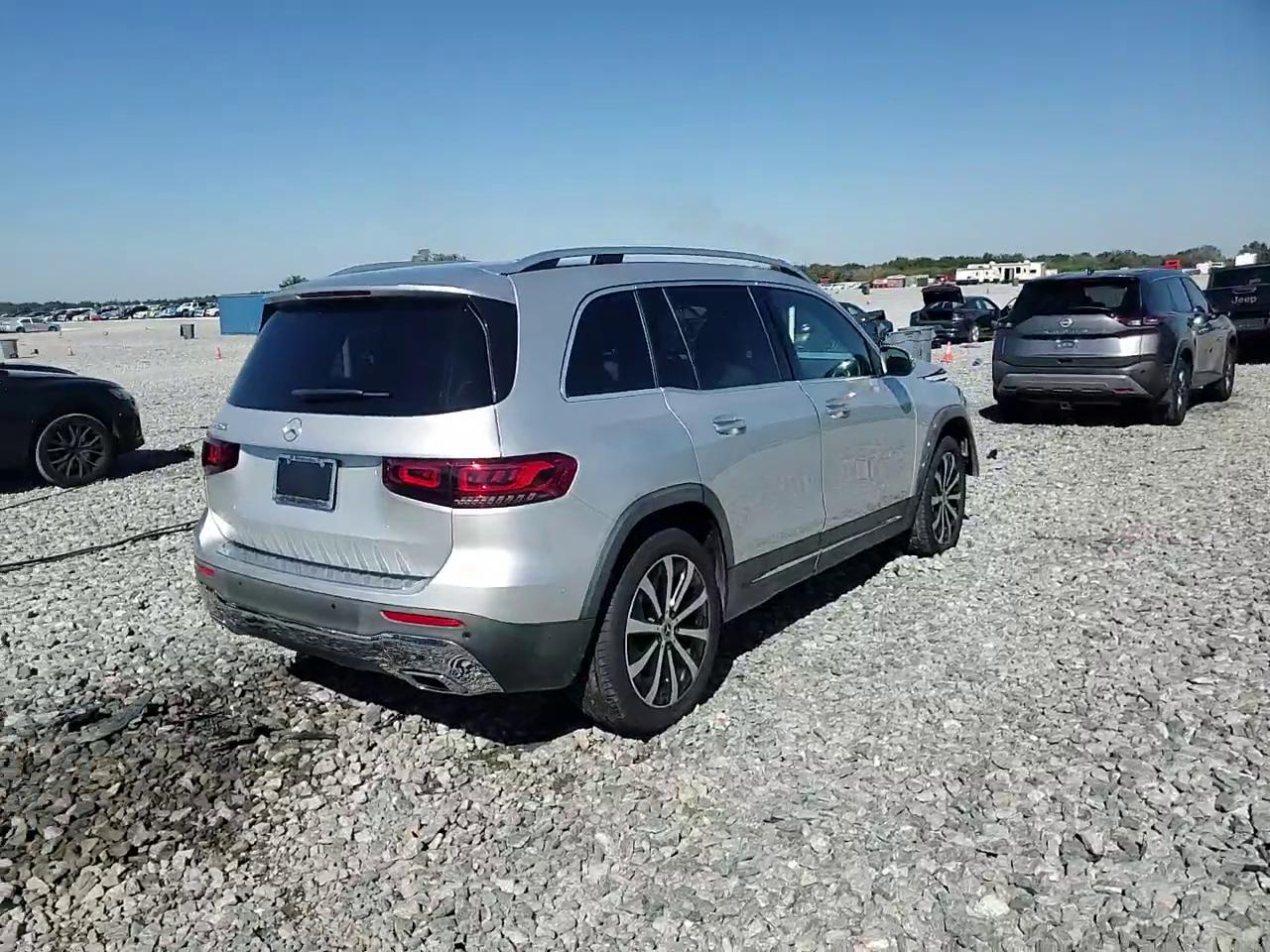 Фото: W1N4M4GB9MW162726