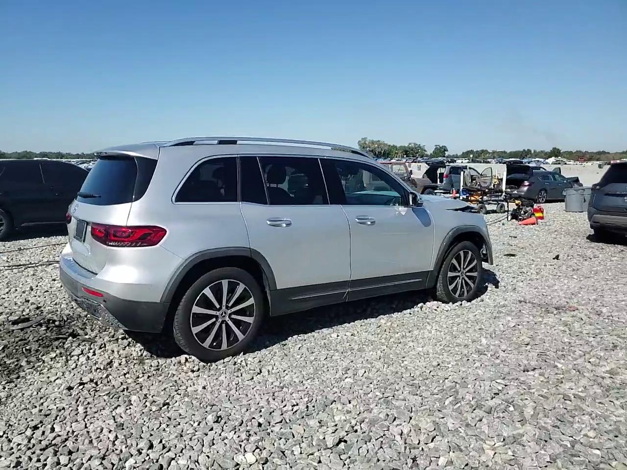 Фото: W1N4M4GB9MW162726