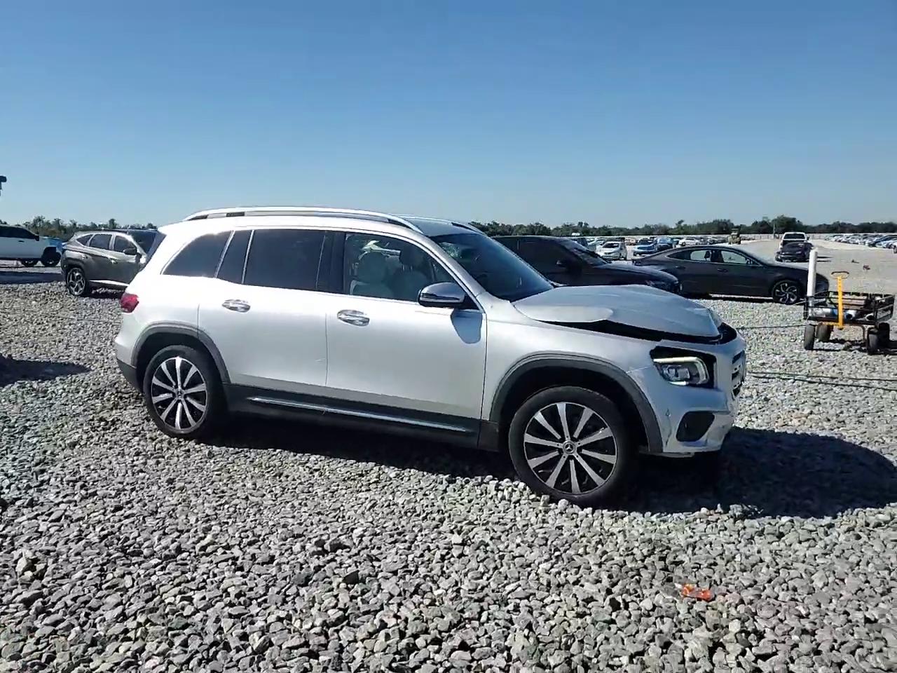 Фото: W1N4M4GB9MW162726