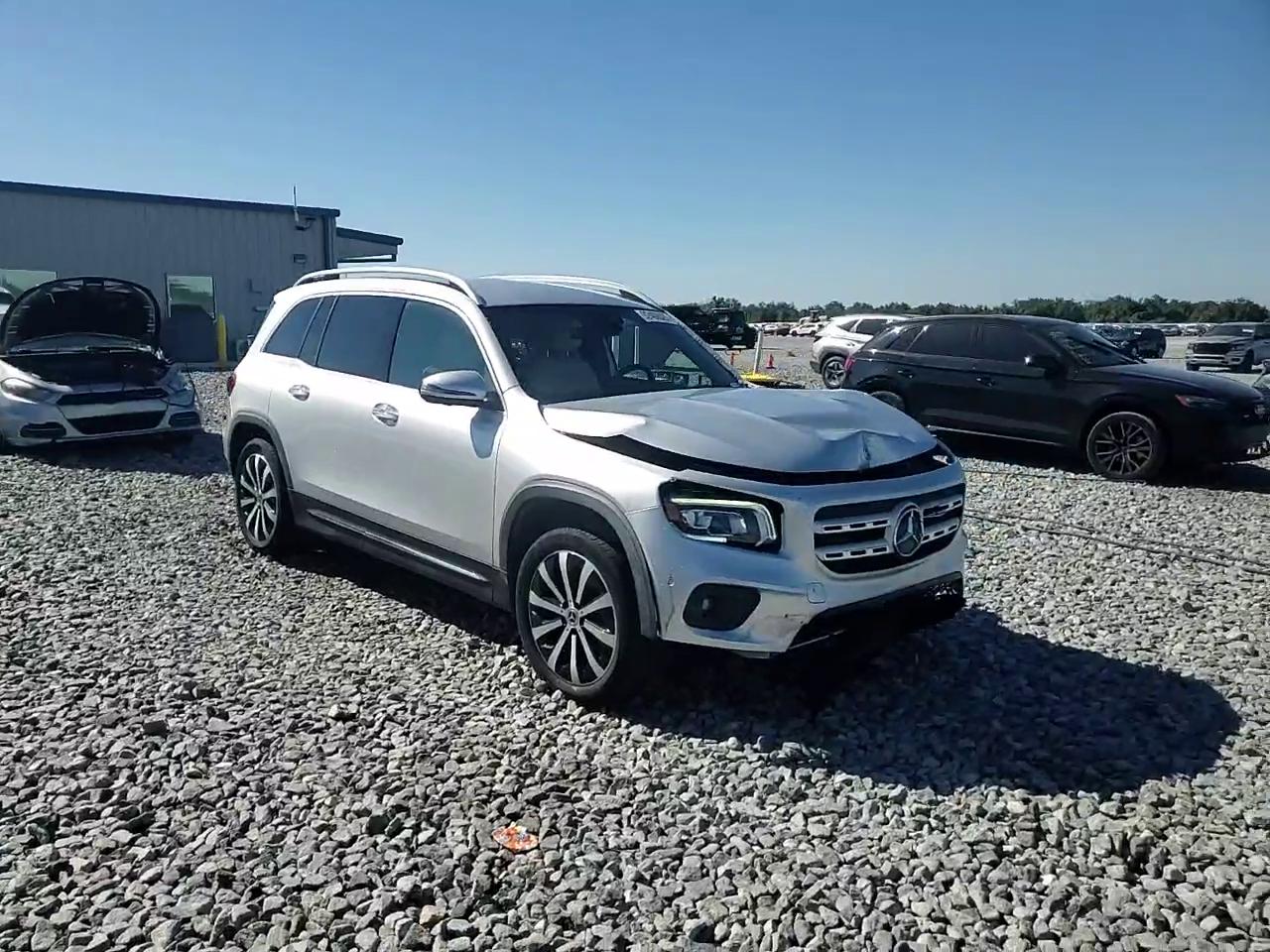 Фото: W1N4M4GB9MW162726