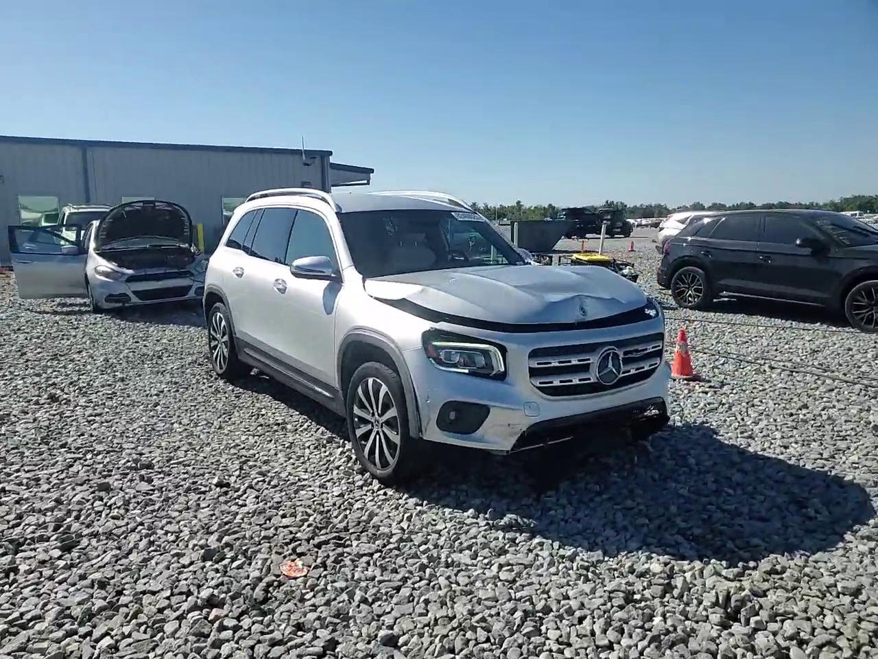 Фото: W1N4M4GB9MW162726