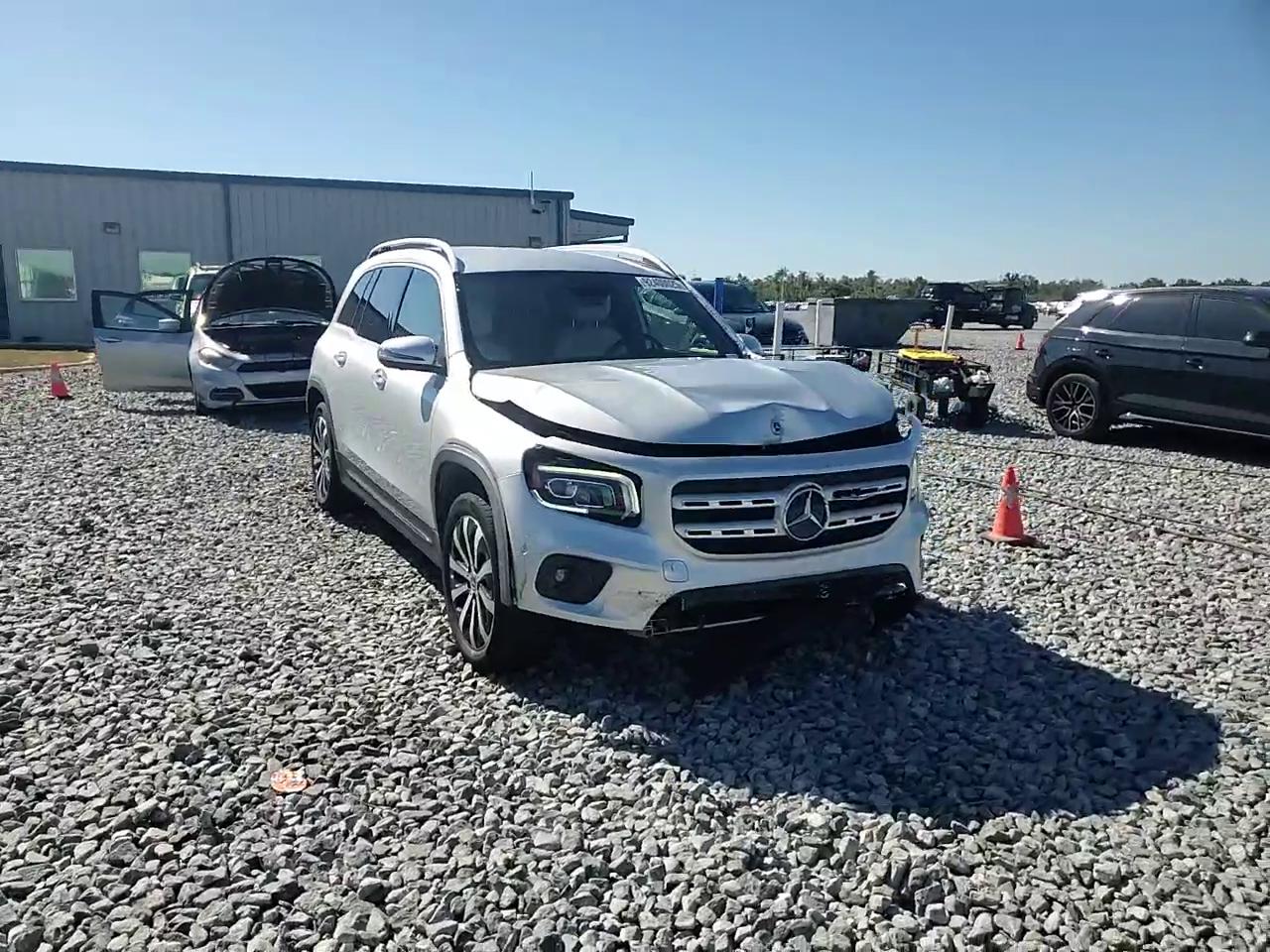 Фото: W1N4M4GB9MW162726