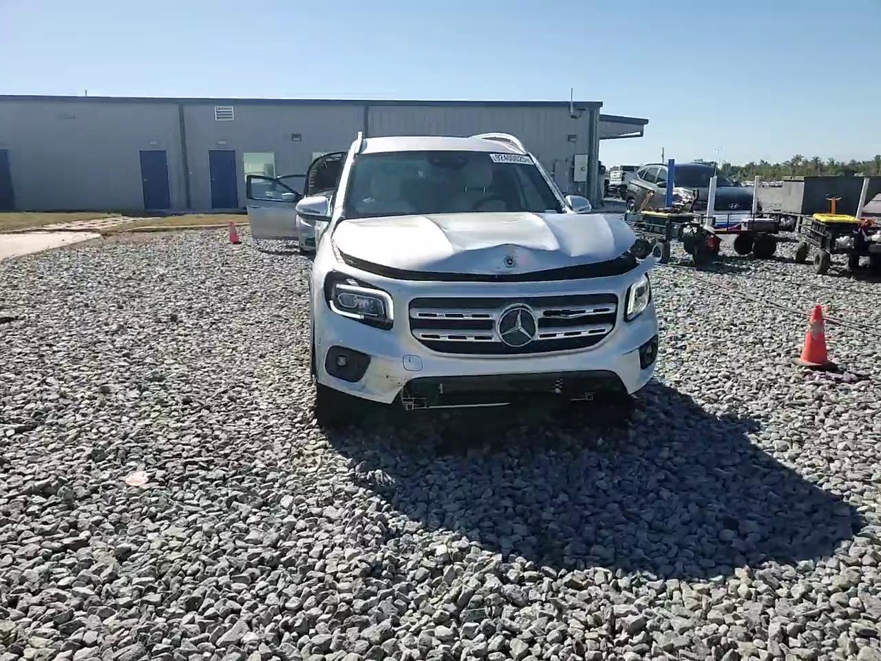 Фото: W1N4M4GB9MW162726