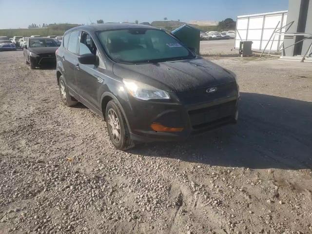 2016 Ford Escape S VIN: 1FMCU0F76GUA03957 Lot: 93441535
