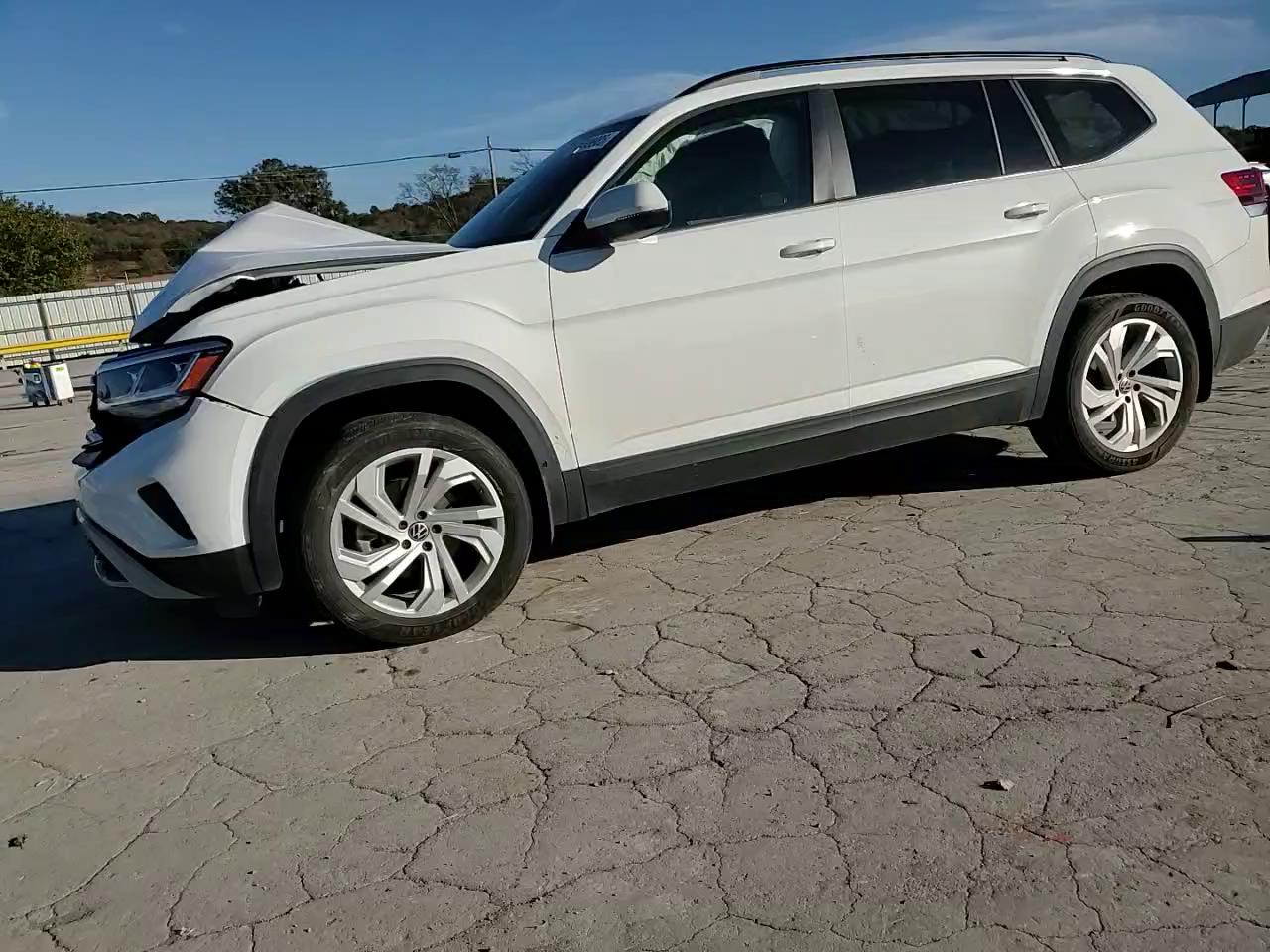 Фото: 1V2KR2CA2NC552439