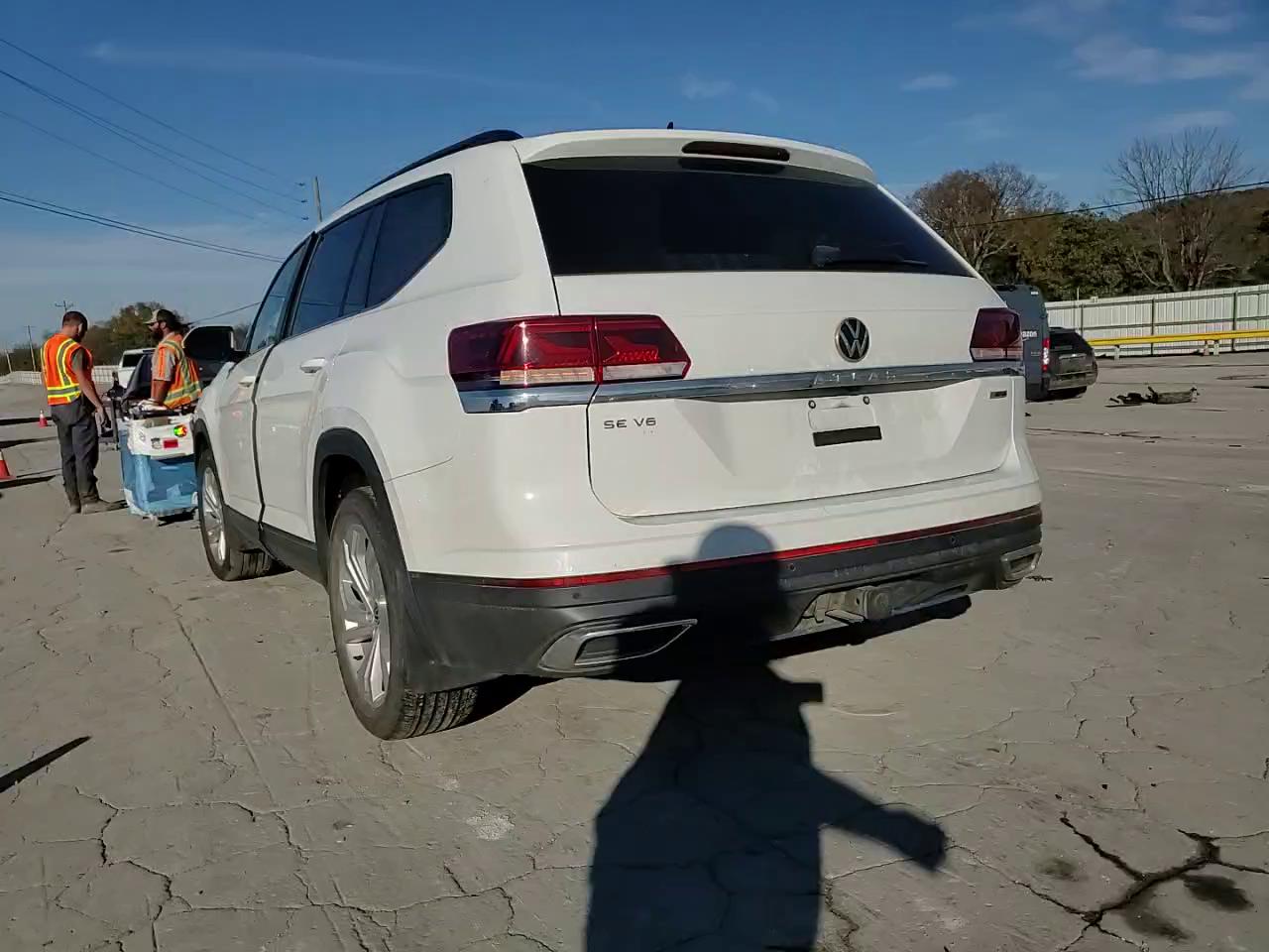 Фото: 1V2KR2CA2NC552439