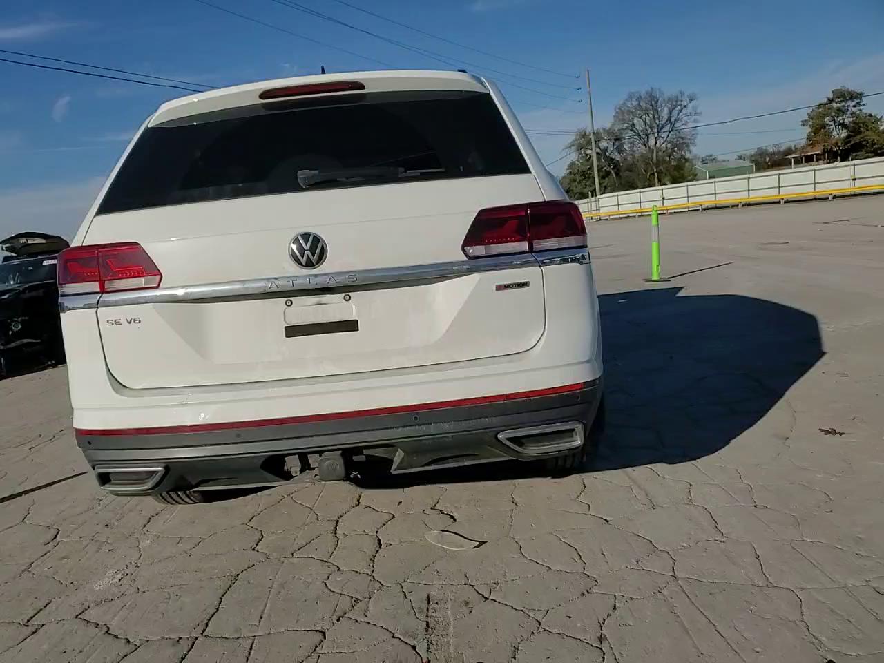 Фото: 1V2KR2CA2NC552439