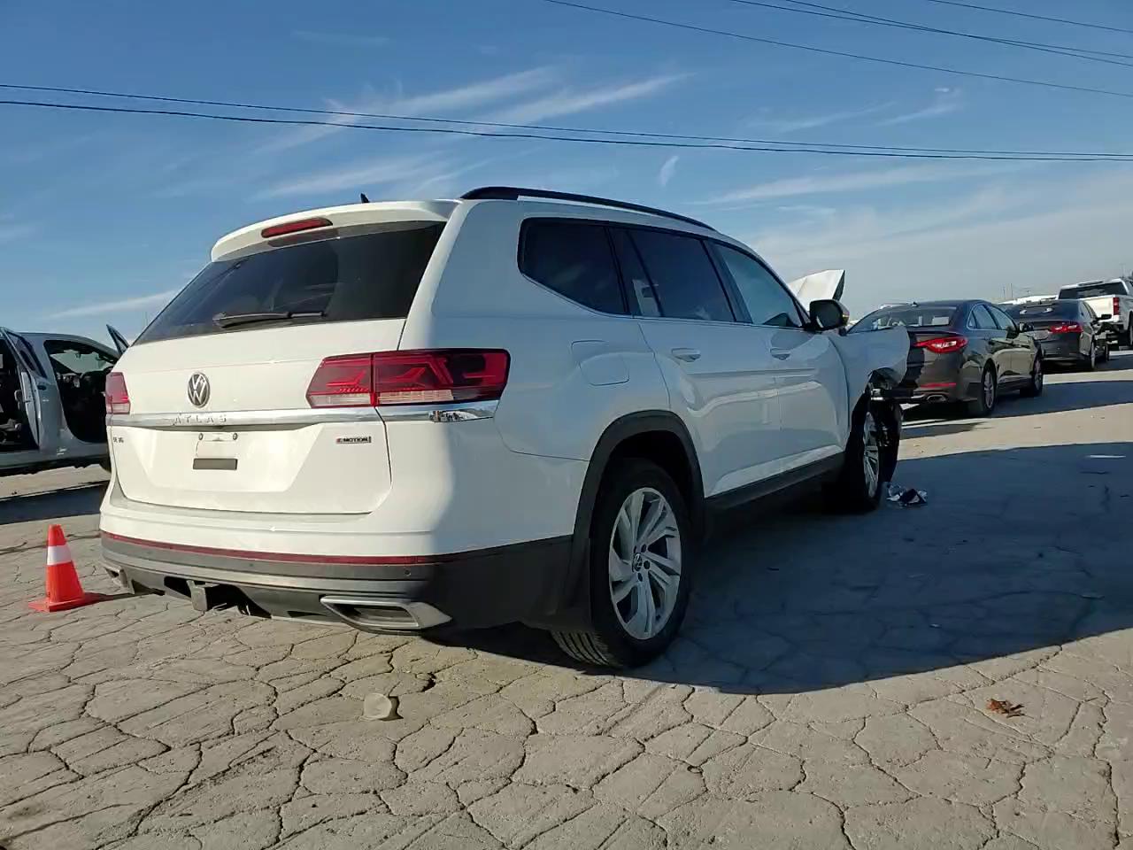 Фото: 1V2KR2CA2NC552439