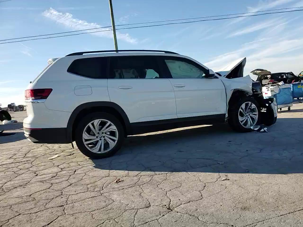 Фото: 1V2KR2CA2NC552439