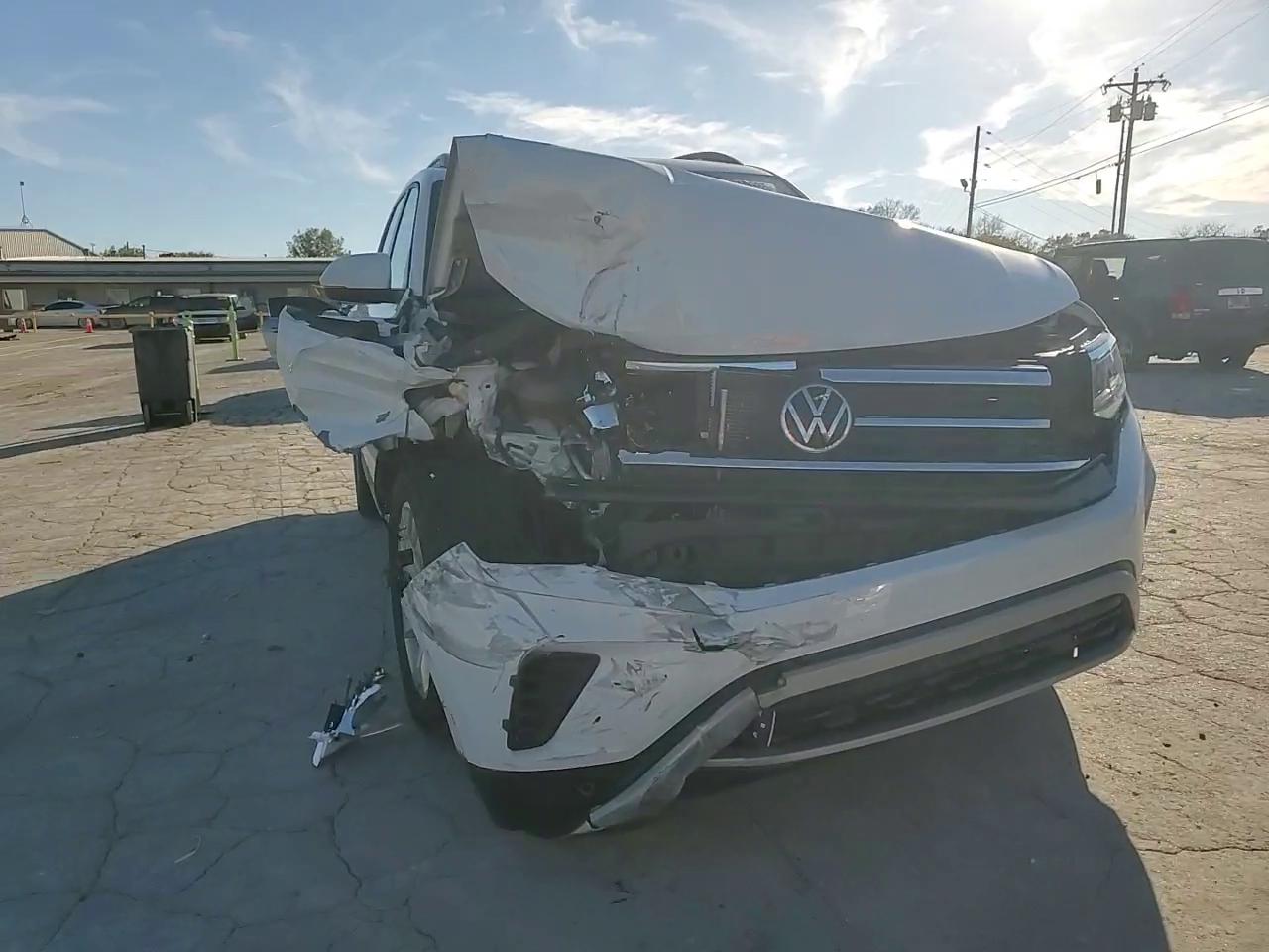 Фото: 1V2KR2CA2NC552439