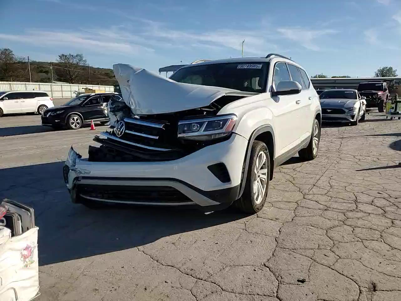 Фото: 1V2KR2CA2NC552439