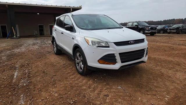 2016 Ford Escape S VIN: 1FMCU0F76GUC50458 Lot: 93684995
