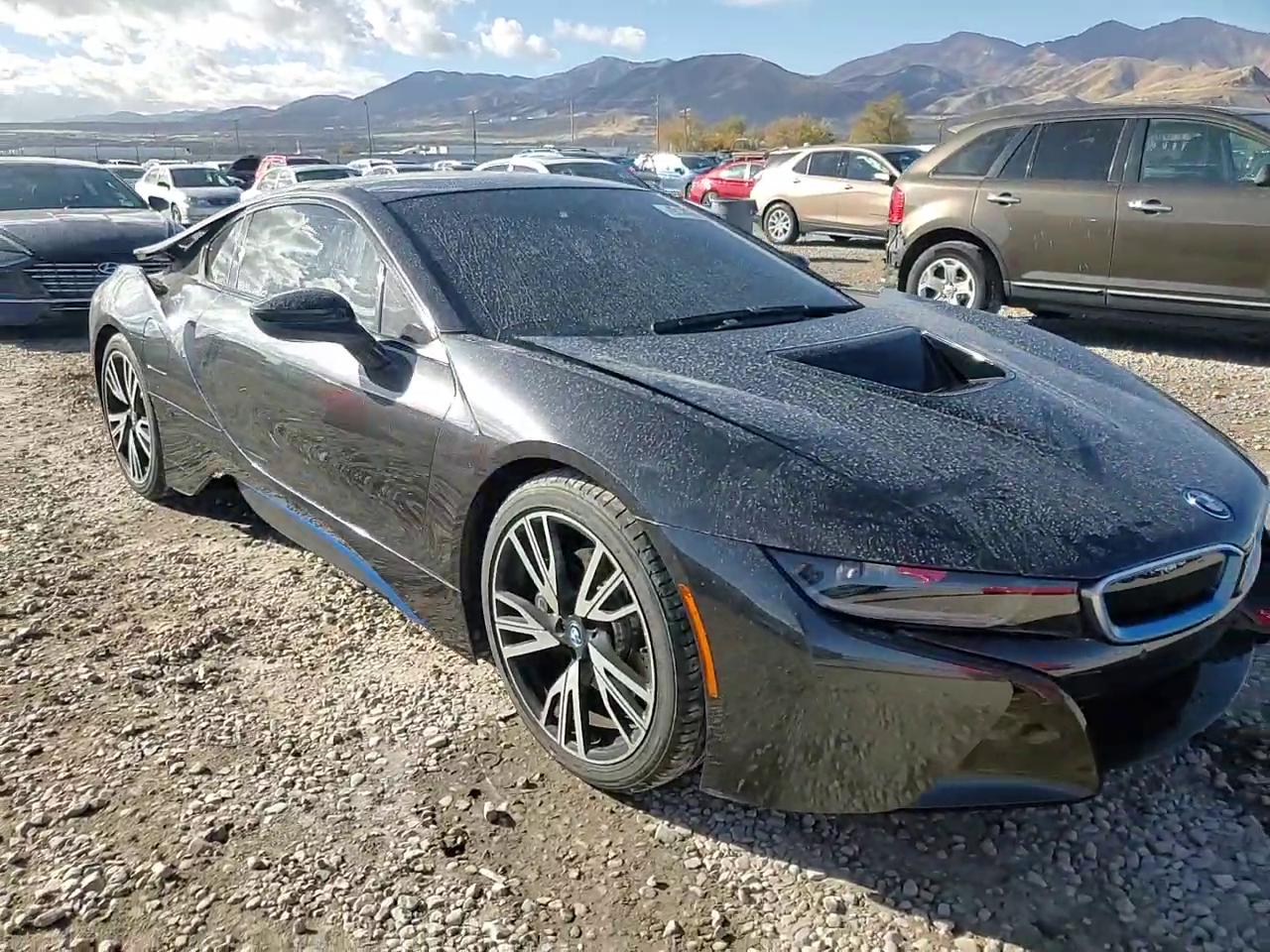 Фото: WBY2Z2C52FV392684