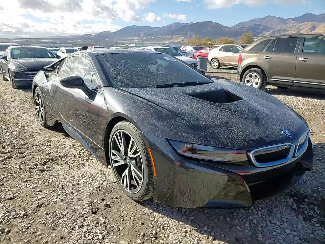 Фото: WBY2Z2C52FV392684