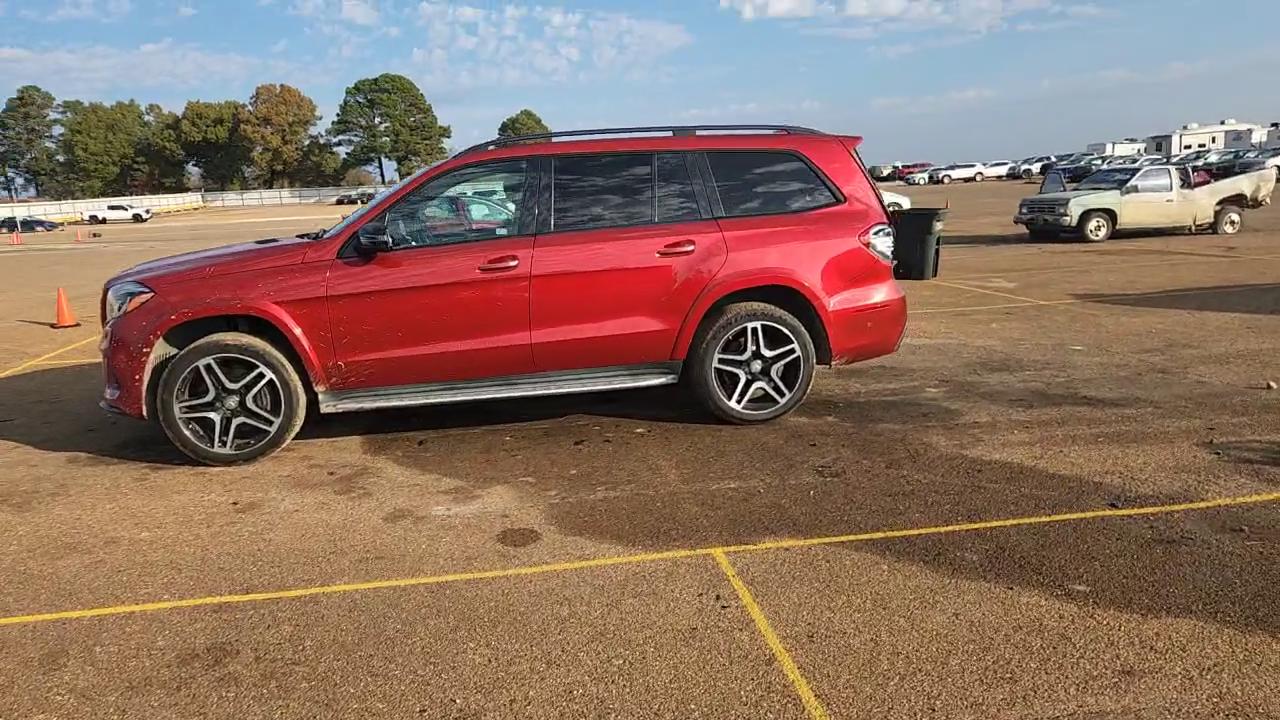 Фото: 4JGDF7DE0HA692244