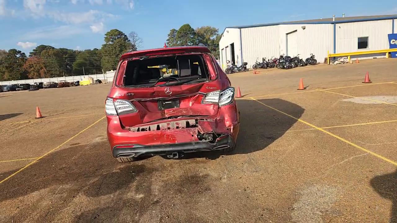 Фото: 4JGDF7DE0HA692244