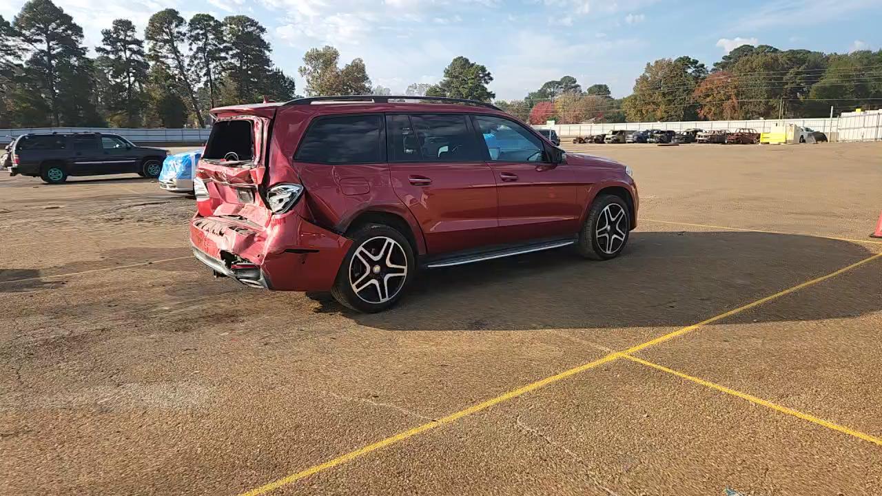 Фото: 4JGDF7DE0HA692244